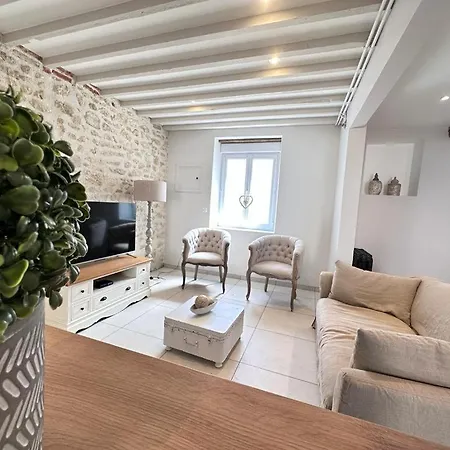 Au Clos De Jean Un Havre De Paix Avec 3